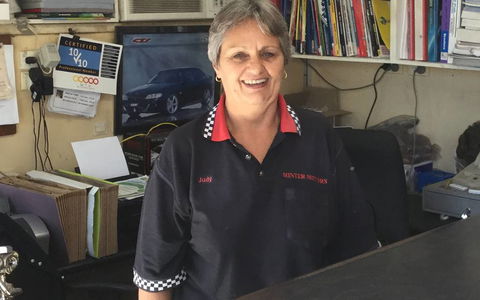 Minter Motors - Suburb Australia 2