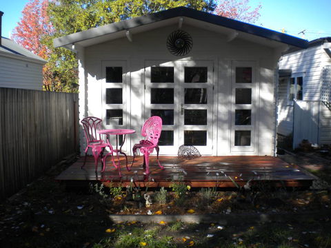 New England Building Recyclers - Suburb Australia 0