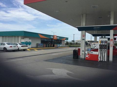 Caltex Paget City Gates - Suburb Australia 1