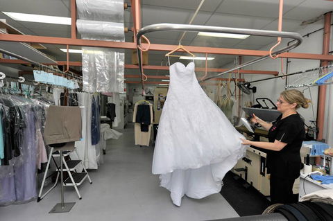 Port Stephens Drycleaners - Suburb Australia 0