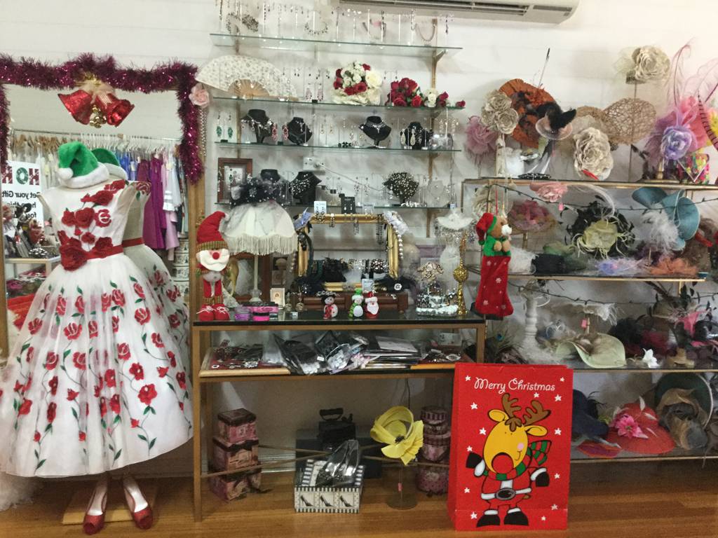 Shoe Sales Repairs Pimlico QLD Suburb Australia