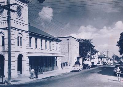 Bond Store - Suburb Australia 3