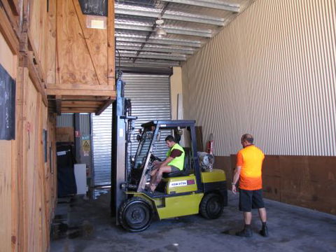 Alpha Truck And Training - Suburb Australia 4