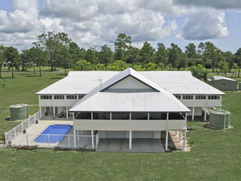 Gin Gin Country Realty - Suburb Australia 2