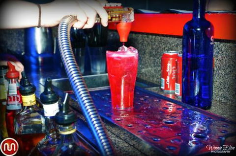 Metro Hotel - Suburb Australia 4