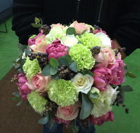 Unanderra Flower Shop - Suburb Australia