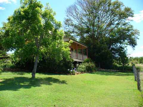 Hill Of Promise Winery - Suburb Australia 1
