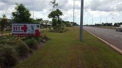 SGI Spray Grass Industries - Suburb Australia 3