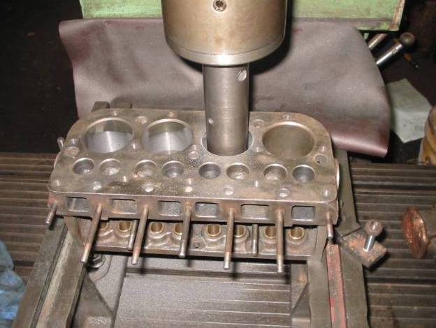 Engine Reconditioners Gloucester NSW Suburb Australia