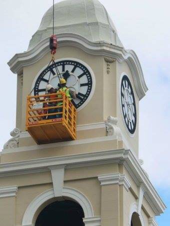 Wide Bay Crane Hire - Suburb Australia 4