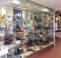 Johnston's Shoes - Suburb Australia