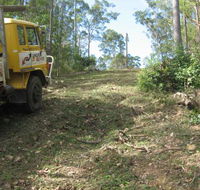 Under  Over Electrical - Suburb Australia