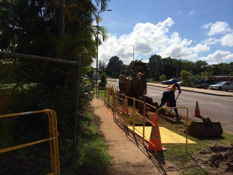 I & J Trenching - Suburb Australia 0