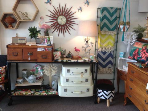 Vintique Vintage Furniture & Homewares - Suburb Australia 0