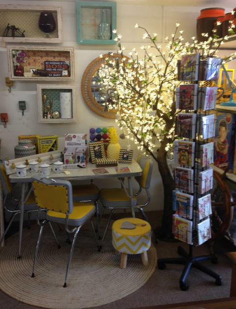 Vintique Vintage Furniture & Homewares - Suburb Australia 4