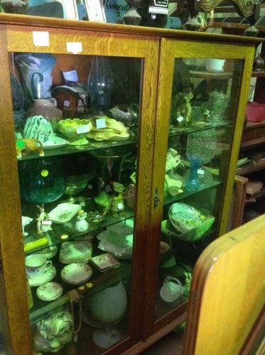 Bumpers Antique - Suburb Australia 1