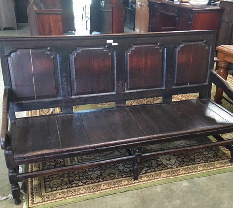 Summerland Antiques & Garden Centre - Suburb Australia 4