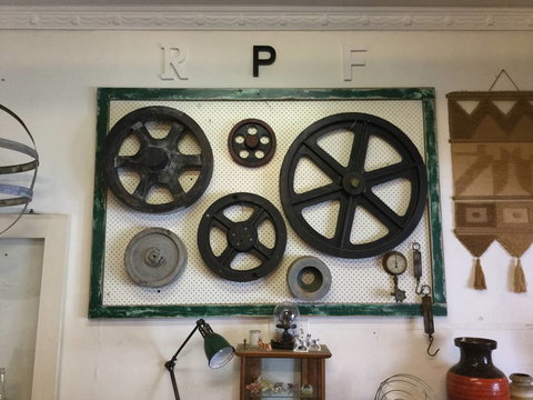 Red Point Furniture Restoration - Suburb Australia 3