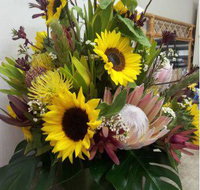 Salamander Village Florist - Suburb Australia