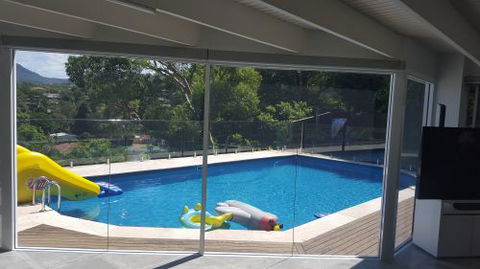 Langson Glass - Suburb Australia 15