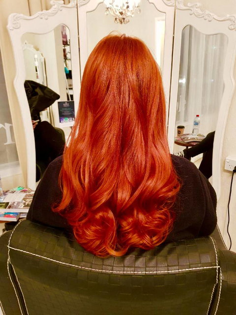 Carinya House Of Hair & Beauty - Suburb Australia 0