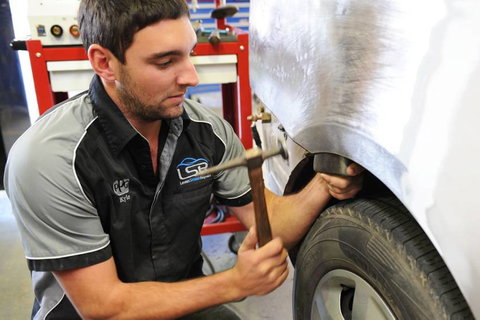 Leven Smash Repairs - Suburb Australia 0