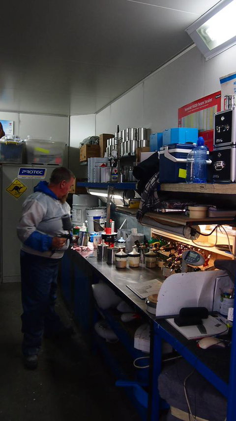 Midstate Smash Repairs - Suburb Australia 3