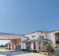 Super 8 by Wyndham Greenville