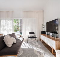 Restful Allawah Retreat near Sydney Airport - Suburb Australia