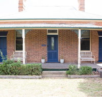 The little cooking school and accommodation - Suburb Australia
