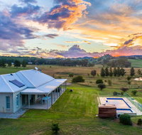 Abingdon House - Suburb Australia