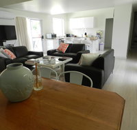 Almas Cottage - Suburb Australia